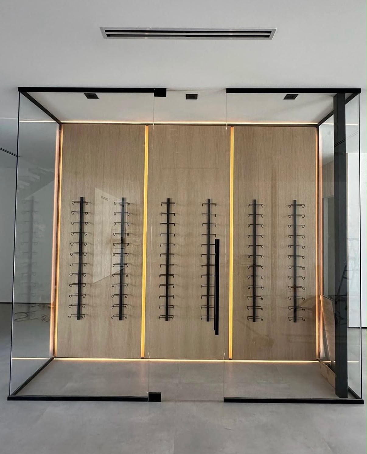 Luxury interior carpentry finish